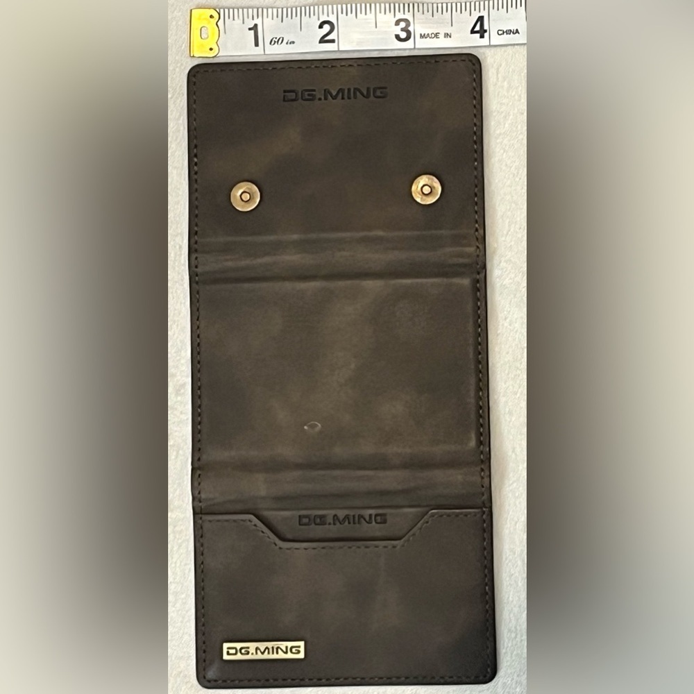 DG.MING Brown Leather Tri-Fold Magnetic Wallet - Picture 7 of 13